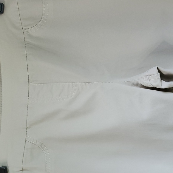 SOFT SURROUNDINGS, women's stretch pants. Back pockets. Size small. - Picture 2 of 7